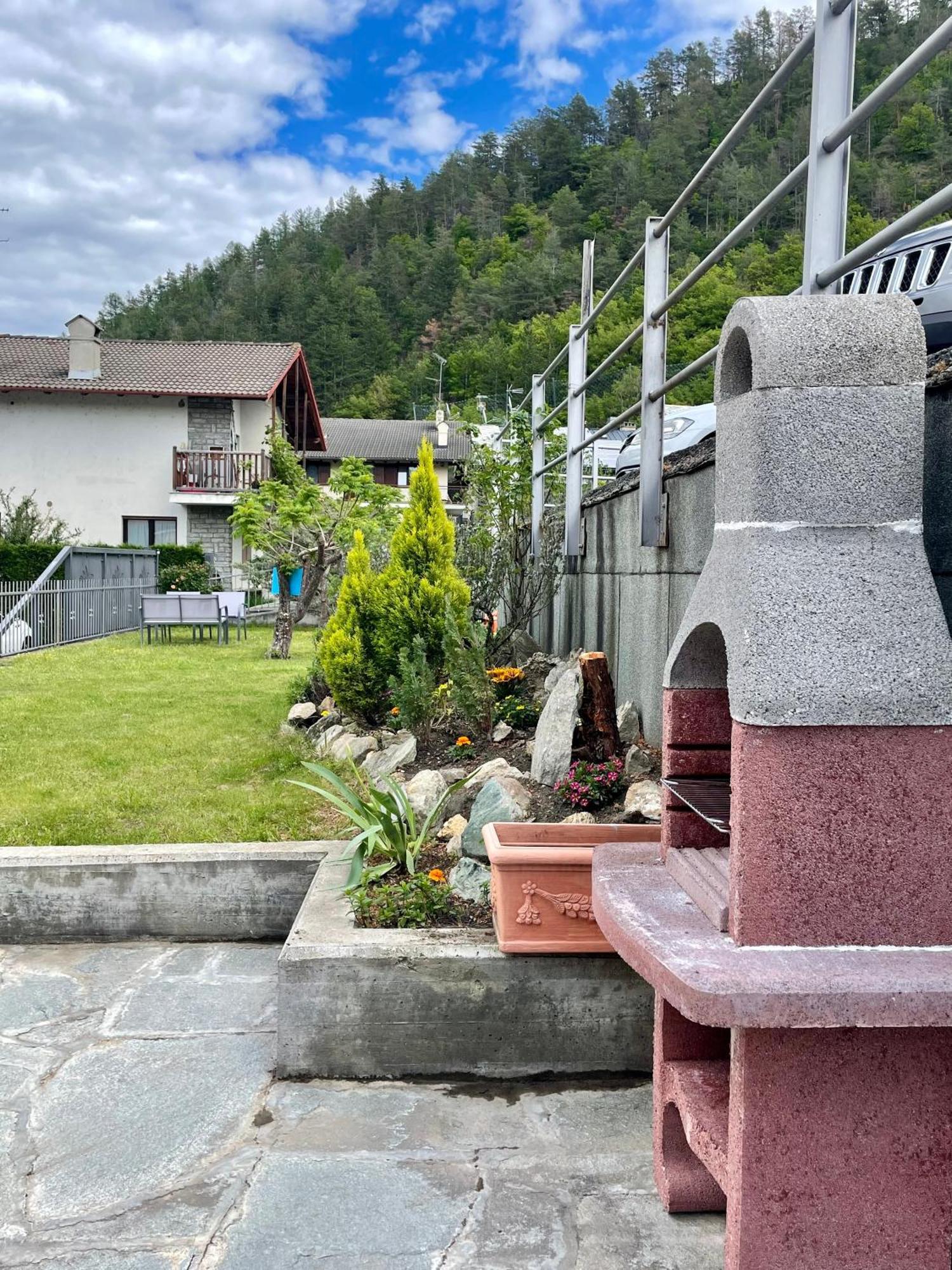 Casa Kristel Cir Comunale N 14 *