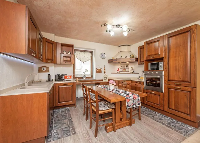 Casa Kristel Cir Comunale N 14