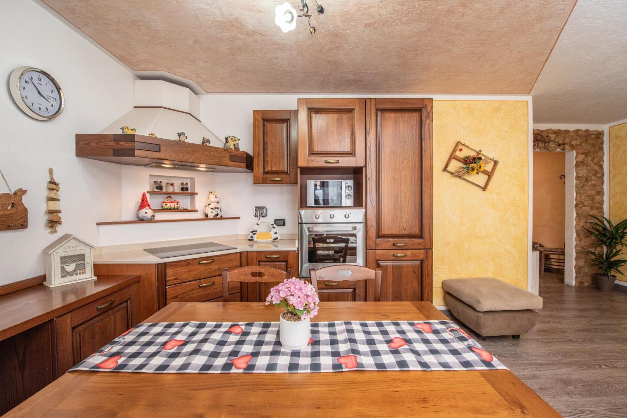 Apartment Casa Kristel Cir Comunale N 14 Aosta