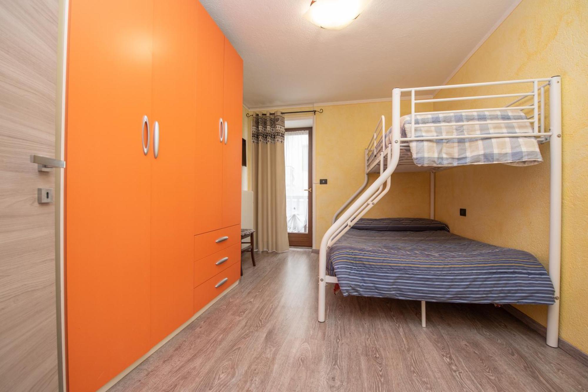 Apartment Casa Kristel Cir Comunale N 14